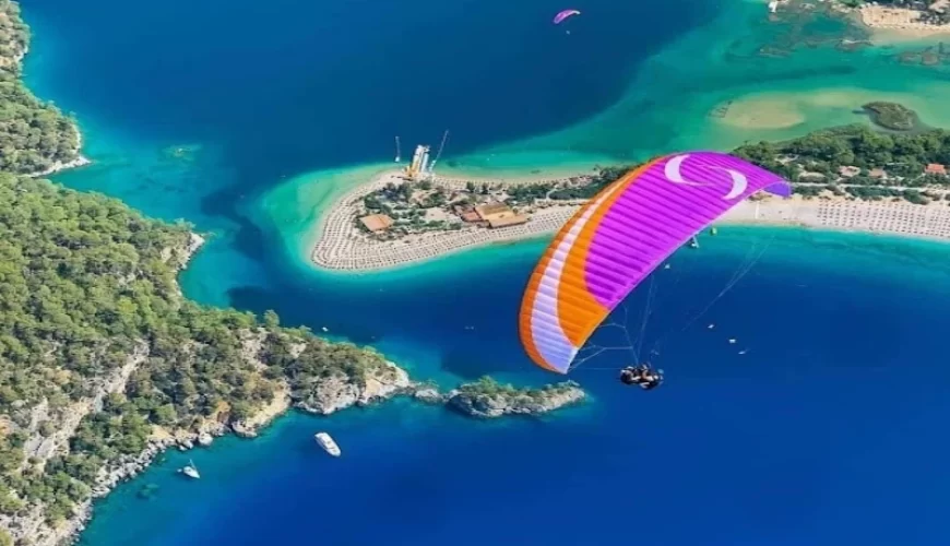 Fethiye Yamaç Paraşütü ile Masmavi Bir Yolculuk